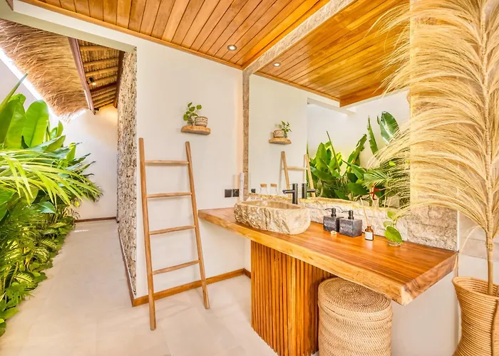 Vienna - New 8bdr Jacuzzi Sauna And Cinema Villa