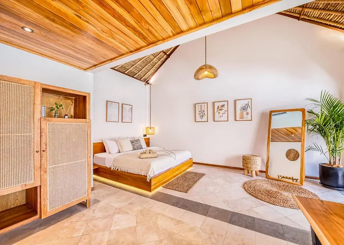 Vienna - New 8bdr Jacuzzi Sauna And Cinema Villa Seminyak (Bali)