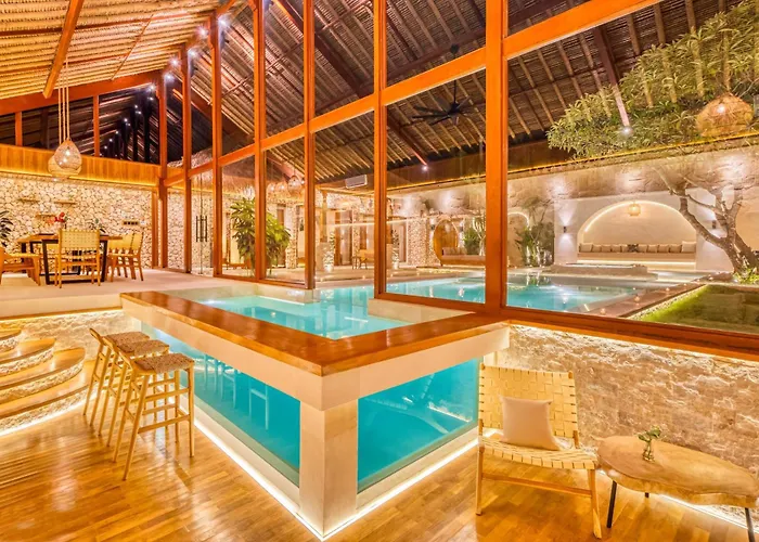 Vienna - New 8bdr Jacuzzi Sauna And Cinema Seminyak (Bali)