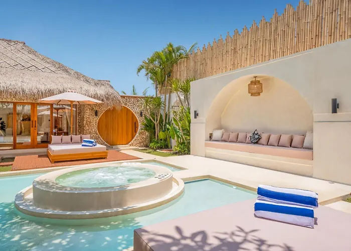 Villa Vienna - New 8bdr Jacuzzi Sauna And Cinema
