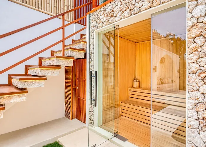 Vienna - New 8bdr Jacuzzi Sauna And Cinema Villa Seminyak (Bali)